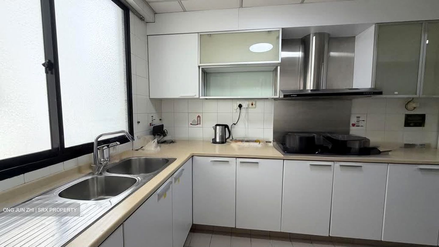 Central Green Condominium (D3), Condominium #583284481